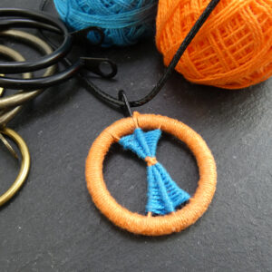 Portal Zwirnknopfe Pendant